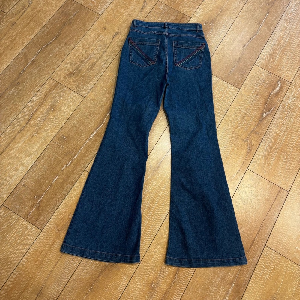 Forever 21 High Waisted Flare Jeans Blue Rainbow Embroidery Size 27 Bell Bottom